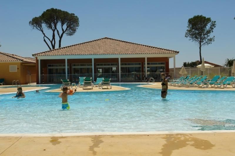 Maison Climatisee Avec Piscine Chauffee Calvisson Luaran gambar